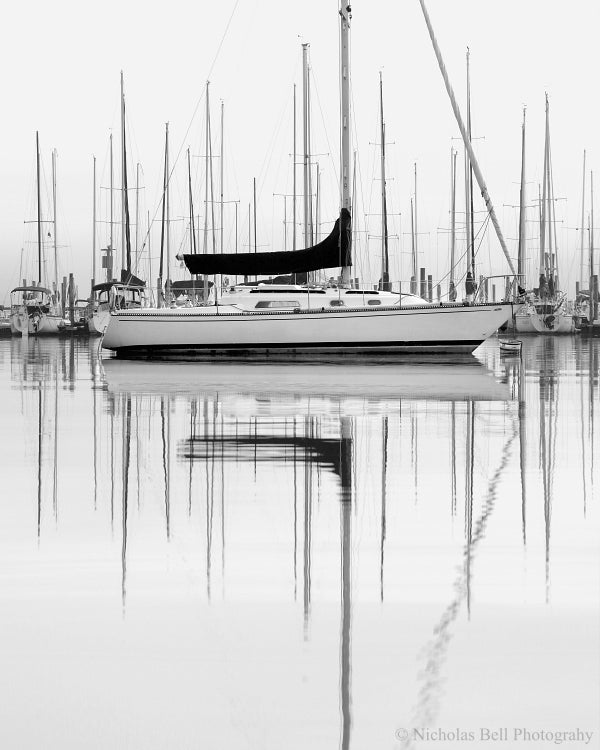 black and white sailboat photography